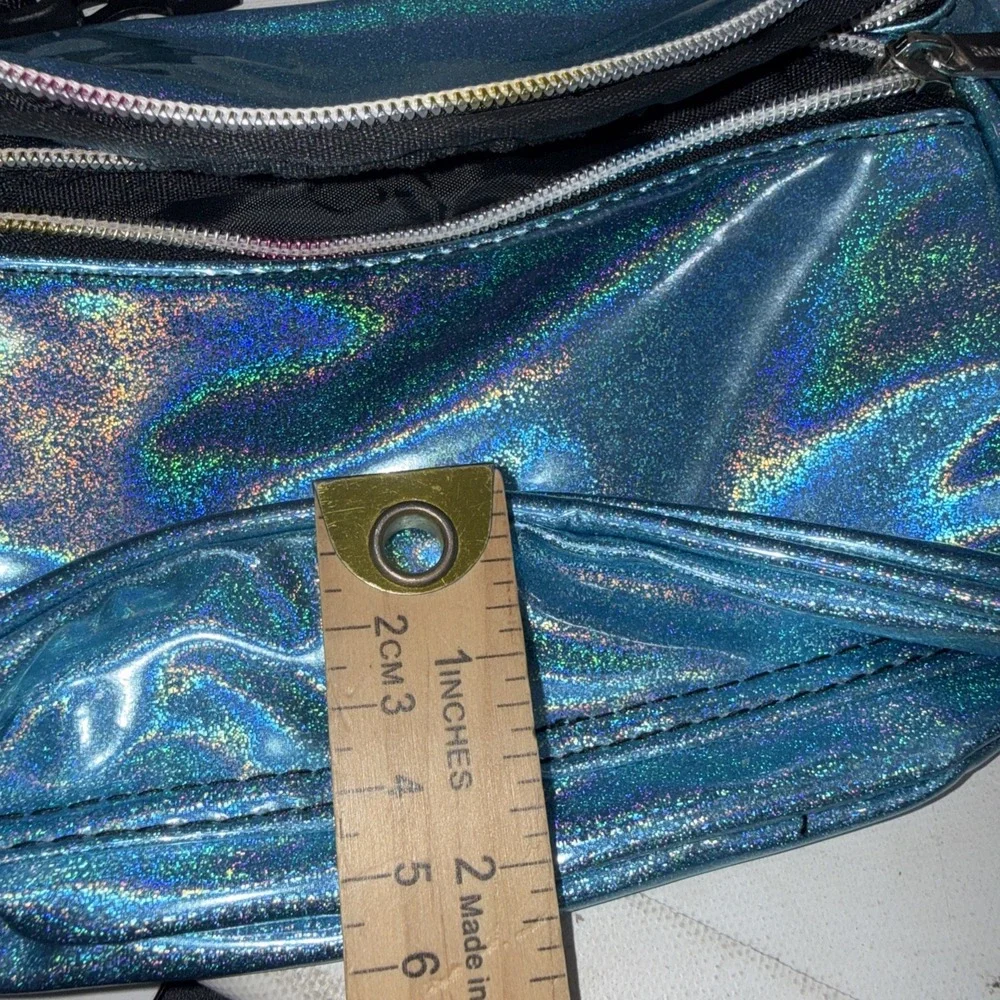 SoJourner Holographic Fanny Pack Belt Bag Blue Purse 90's Metallic Zip Pockets